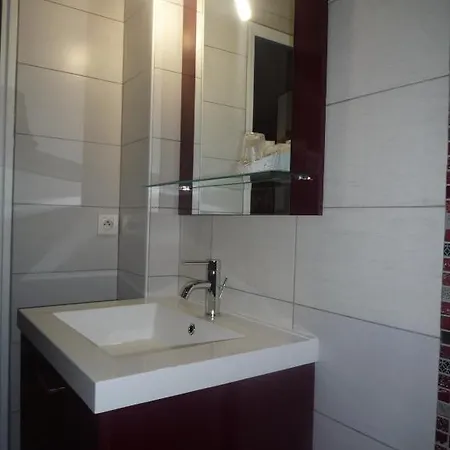 Ξενοδοχείο Le Clos 2*