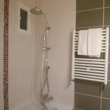 Le Clos 2*